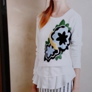 Anthropologie Little Yellow Button White Top with Floral Applique Design